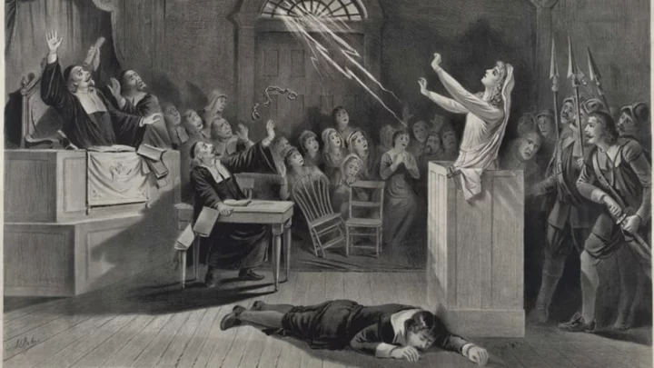 17 Signs That You'd Qualify as a Witch in 1692