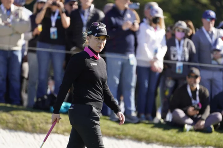 Morgan Pressel makes transition from 18th green to 18th tower for NBC
