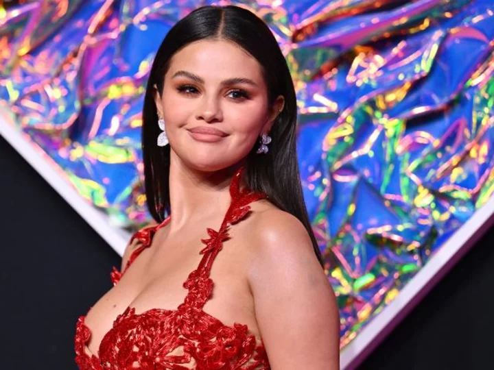 Selena Gomez pokes fun - and gets serious- about her MTV VMAs look