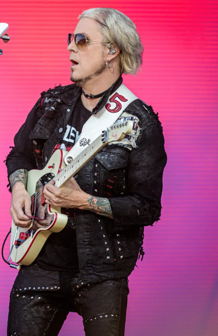 John 5 still isn't sure how he came to replace Mick Mars in Motley Crue