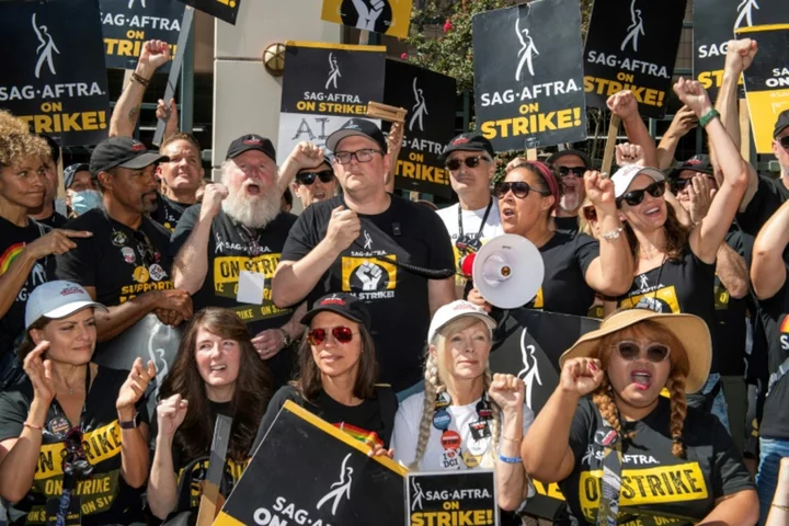 Talks to end Hollywood actors' strike suspended