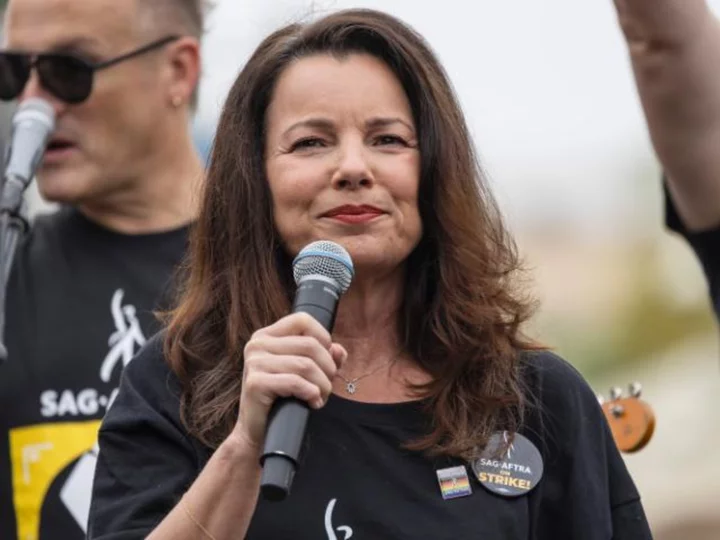 Fran Drescher 'looking forward' to talks resuming between actors' union and Hollywood studios next week