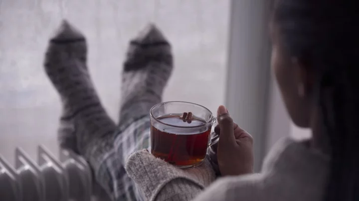 13 Toasty Tips for Staying Warm in Cold Weather