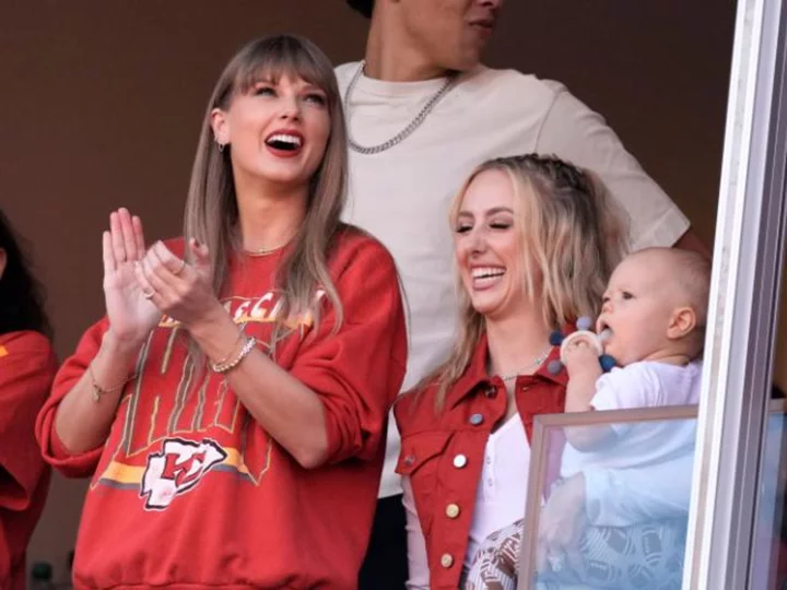 Taylor Swift is still in her (Chiefs) Red era with latest appearance supporting Travis Kelce at football game