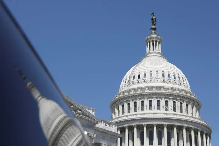 US Senate panel passes AM radio, ticket fee pricing bills