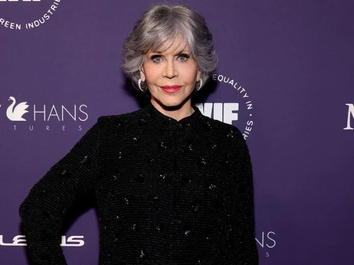 Jane Fonda says director asked to sleep with her before filming sex scene