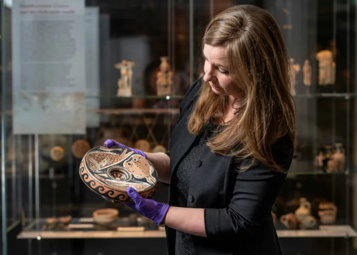 Italian police find stolen treasures at Australian museum