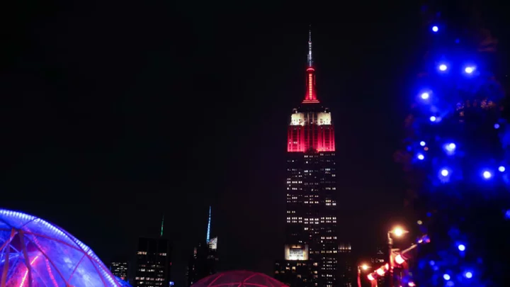 Debunked: The Empire State Building Didn’t Actually Light Up for Taylor Swift’s “Ketchup and Seemingly Ranch”
