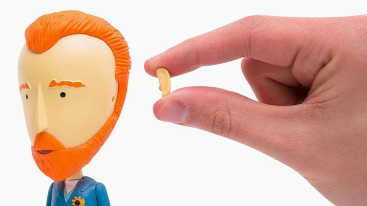 This Vincent Van Gogh Action Figure Comes Complete with Removable Ears