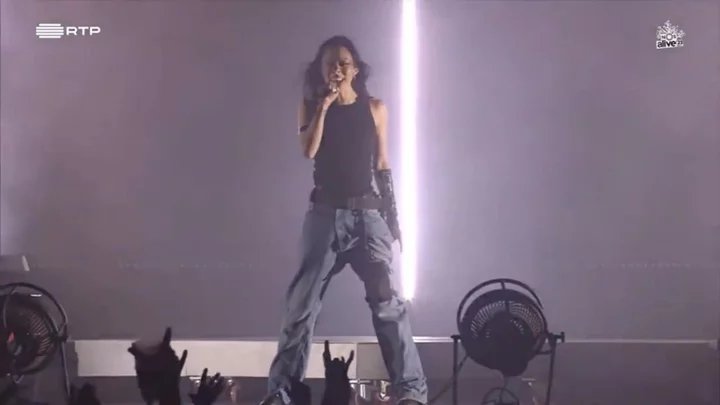 Rina Sawayama seemingly roasts Matty Healy during festival set - again