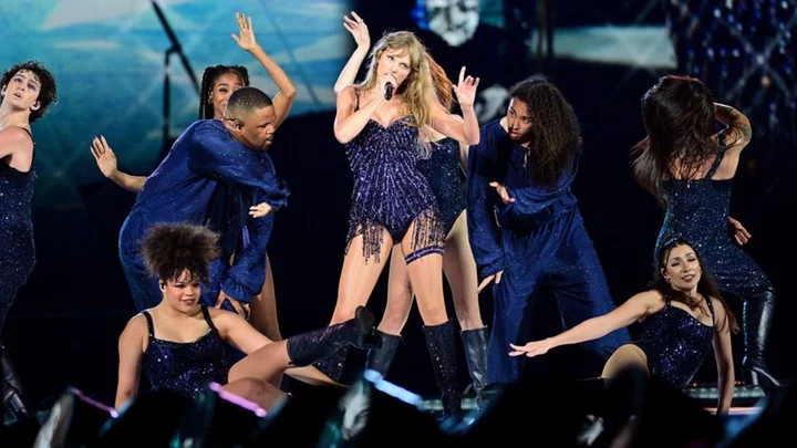 Taylor Swift Dublin concerts: Anxious wait for fans wanting tickets