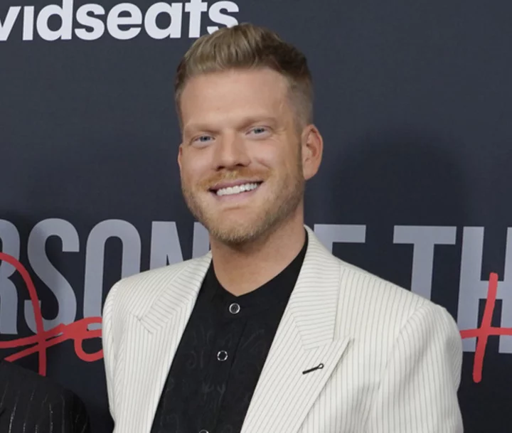 Scott Hoying of Pentatonix celebrates love, goes solo with seven-track debut ‘Parallel’