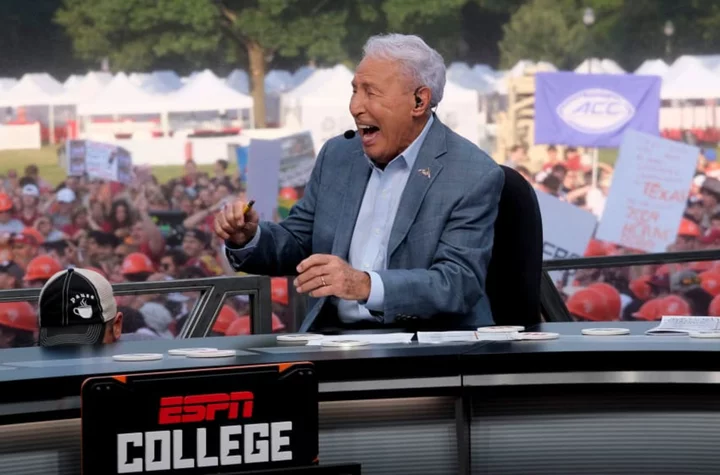 Where is College GameDay this week? Week 3 schedule, location, TV and guest picker