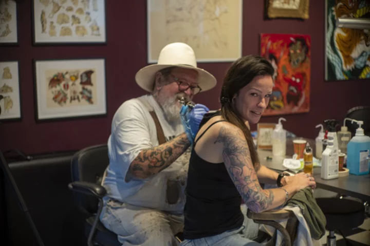 High art becomes body art as visitors to Amsterdam's Rembrandt House Museum get inked