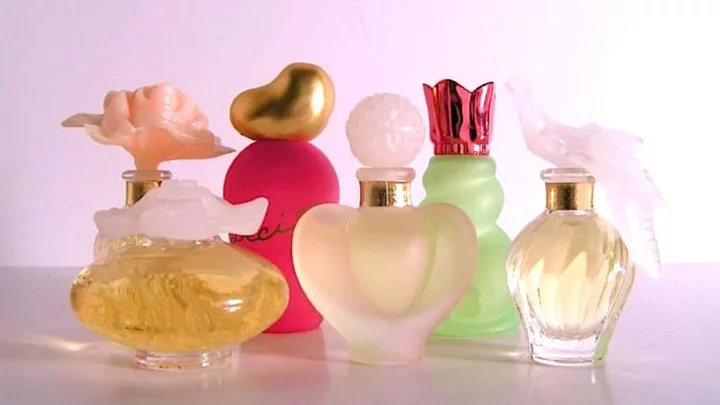 11 Iconic Perfumes of the 1980s