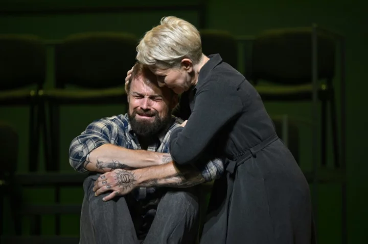 'Dead Man Walking,' an emotional look at death row, opens Met Opera season