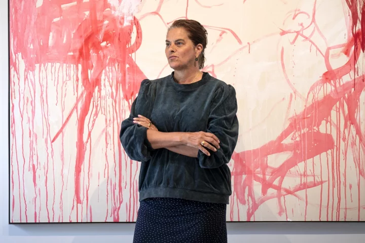 Tracey Emin says she ‘totally accepted death’ following cancer diagnosis: ‘That’s what kept me alive’