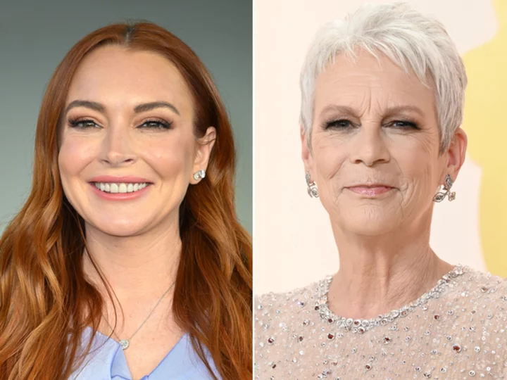 Lindsay Lohan is receiving some parenting advice from Jamie Lee Curtis