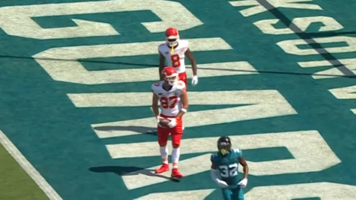 Ian Eagle Nails Taylor Swift Reference on Travis Kelce Touchdown Catch