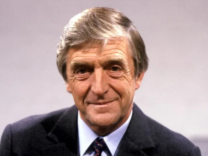 Michael Parkinson, UK chat show host and presenter, dies age 88