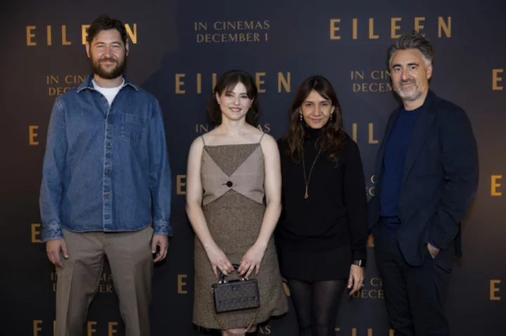 Movie Review: 'Eileen,' a wonderful novel about an 'invisible' young lady becomes a oddball film