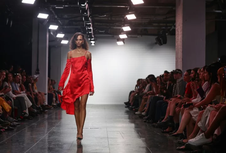 AI 'no substitute' for fashion designers' creativity