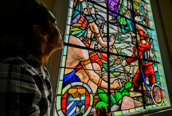 Color and light: bringing life back to Havana's stained glass windows