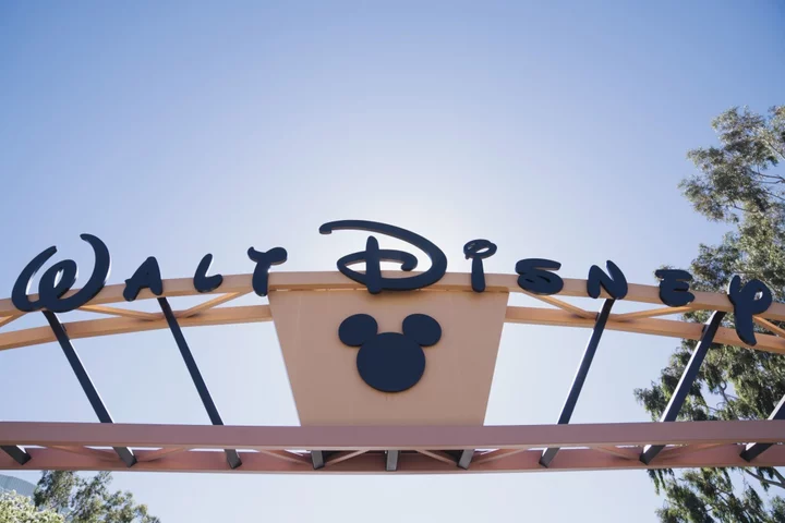 Disney Talks on ABC Sale Heat Up as Byron Allen Makes Offer