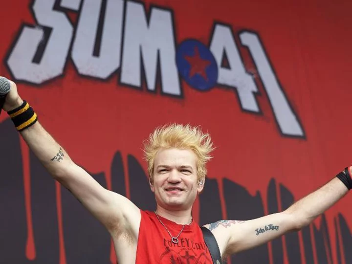 Sum 41 announces they're disbanding after 27 years