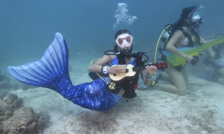 Underwater music show in the Florida Keys promotes awareness of coral reef protection