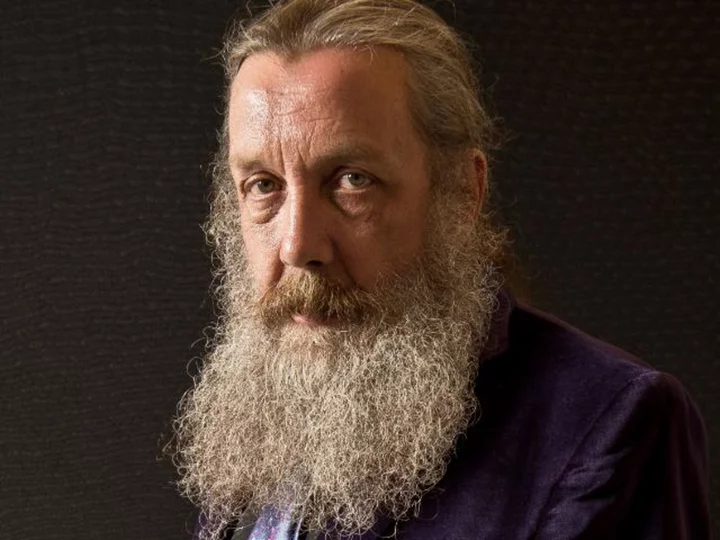 'Watchmen's' Alan Moore wants future royalties donated to Black Lives Matter