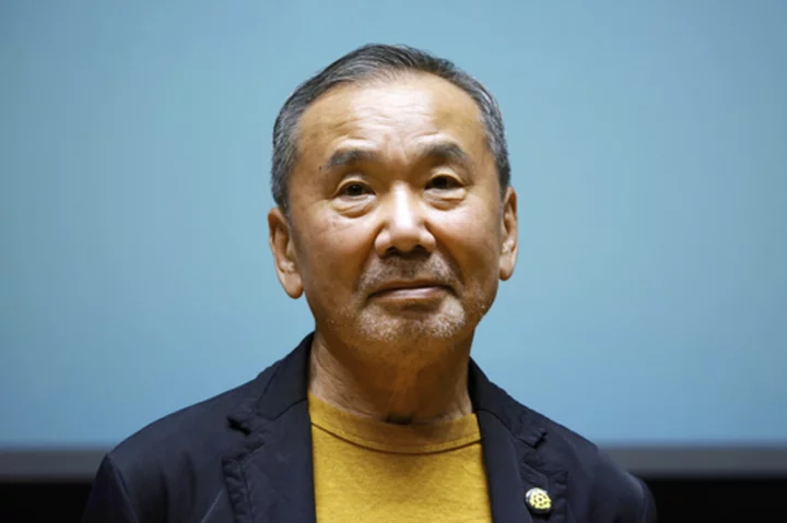 Author Haruki Murakami says pandemic, war in Ukraine create walls that divide people