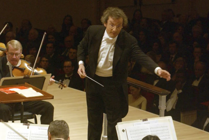 Cleveland Orchestra conductor has cancerous tumor removed