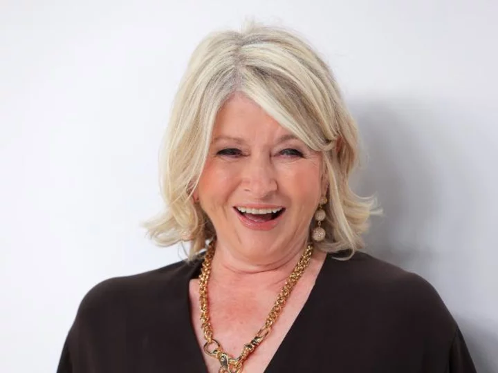 Martha Stewart lands 'historic' Sports Illustrated Swimsuit cover