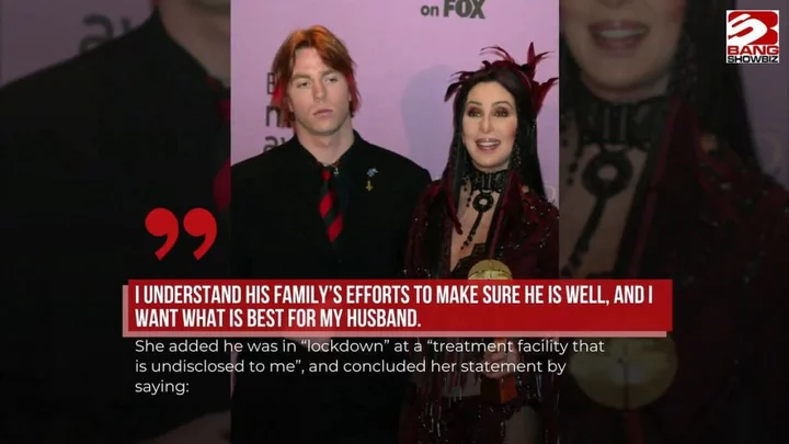 Cher accused of hiring four men to abduct her son from a New York hotel