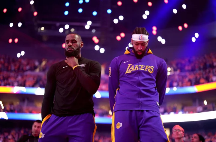How to watch Lakers games in 2023-24: Full streaming guide