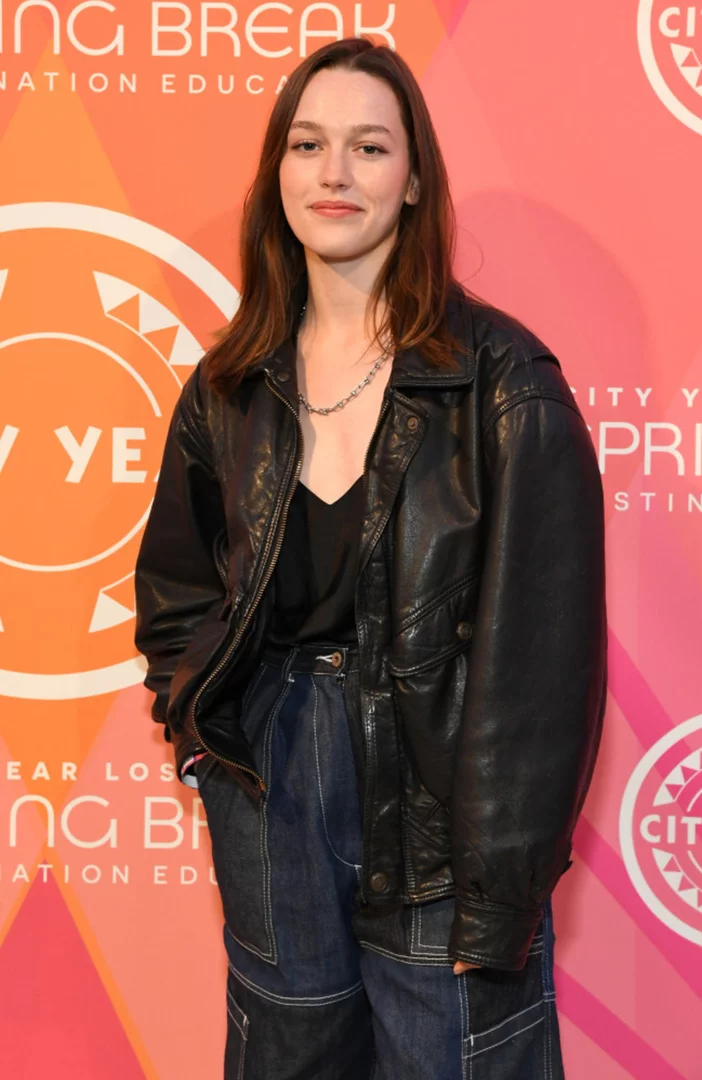 Victoria Pedretti and Alex Wolff cast in 'dark and sexy' thriller If She Burns