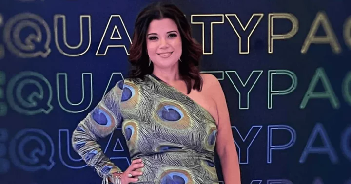 Forever young host of 'The View' Ana Navarro stuns fans with sultry pool pictures