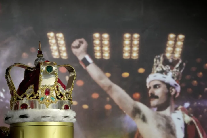 Freddie Mercury's prized piano, 'Bohemian Rhapsody' draft are champions at auction