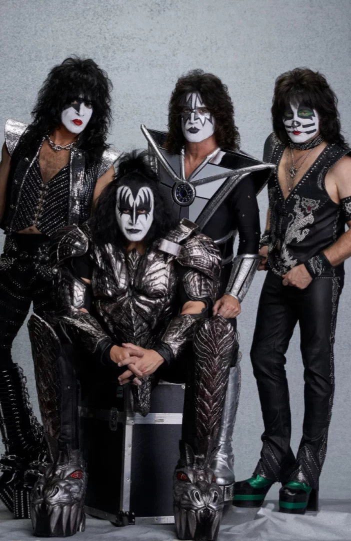 Gene Simmons open to having four fresh faces continue KISS