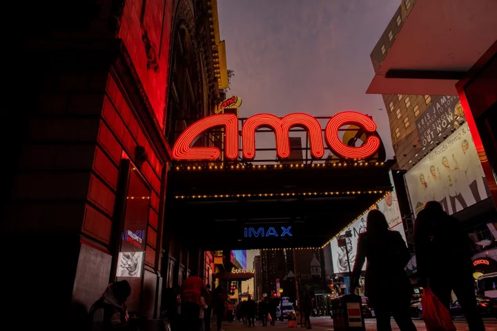 AMC Abandons Plan to Charge More for Best Cinema Seats